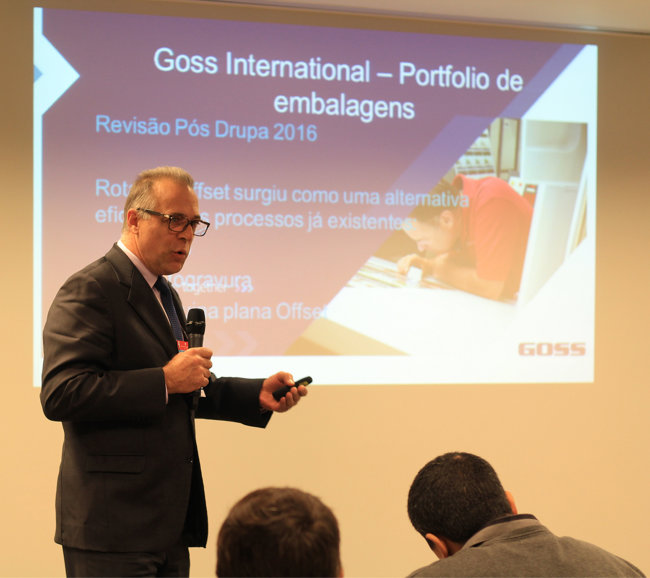 Vitor Dragone, General Manager of Goss Brazil, presented details of Goss’ comprehensive packaging portfolio